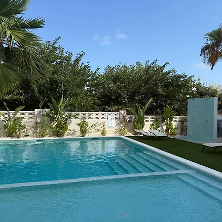 Great In Swimming Pool * Dénia