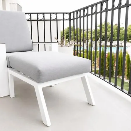 Great In Swimming Pool Appartement